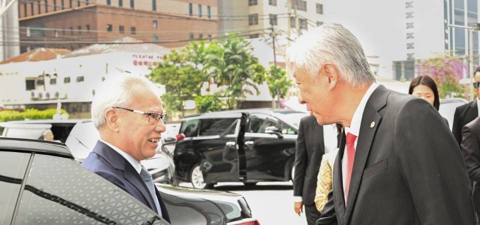 行政長官岑浩輝與馬來西亞僑領和商會代表會面